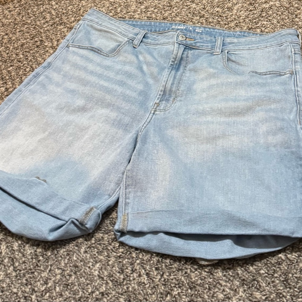 Old Navy Light Blue Women's Bermuda Shorts